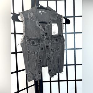 H&M vest